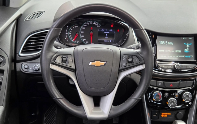 imagem-https://www.socarrao.com.br/sc-vehicle-images-prod/2777832/1784648421253-c06b8232-c358-4bd7-8fdc-c99638c09bdb.jpg