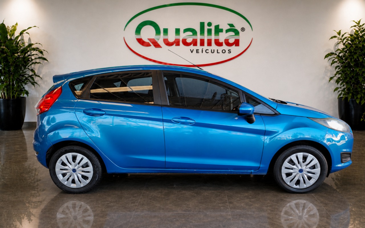imagem-https://www.socarrao.com.br/sc-vehicle-images-prod/2778420/1788380367816-MDUucG5n.png