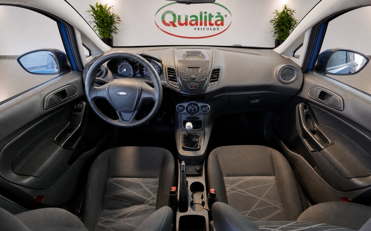 imagem-https://www.socarrao.com.br/sc-vehicle-images-prod/2778420/1788380368560-MTEucG5n.png