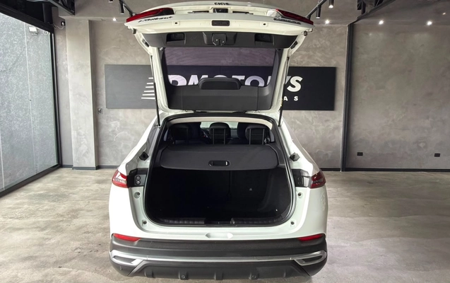 imagem-https://www.socarrao.com.br/sc-vehicle-images-prod/2778773/1784840537306-0b1dedb3-6de7-4da3-b661-6f9647f68146.jpg