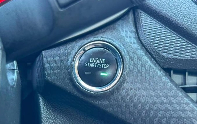 imagem-https://www.socarrao.com.br/sc-vehicle-images-prod/2778786/1784652850597-ODI5MjAzMl84X0JfNTZjYzI2ZWRiNS5qcGVn.jpeg