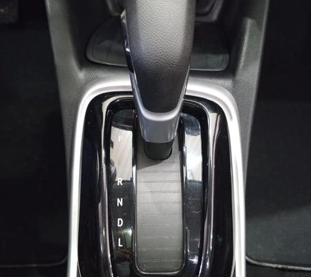 imagem-https://www.socarrao.com.br/sc-vehicle-images-prod/2779244/1787680751056-8300677_15_B_2a8c728905.jpeg