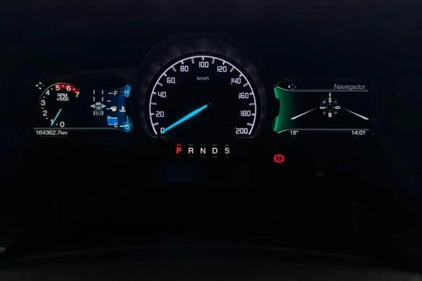 imagem-https://www.socarrao.com.br/sc-vehicle-images-prod/2779271/1786107278334-8300767_13_B_b155cf0e61.jpeg
