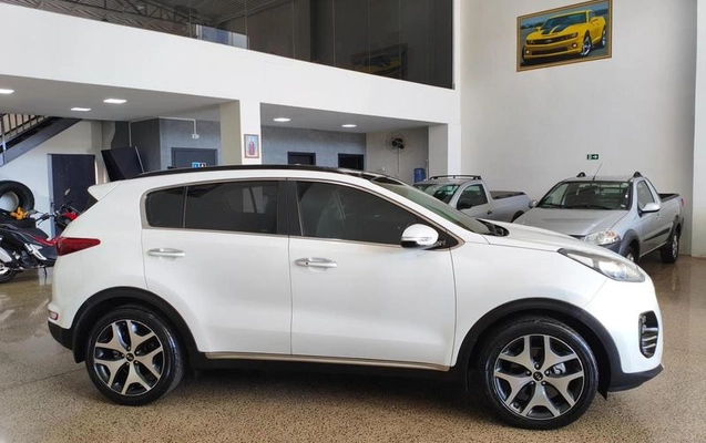 imagem-https://www.socarrao.com.br/sc-vehicle-images-prod/2779327/1784658284234-8240659_7_B_e856d4eeb5.jpeg