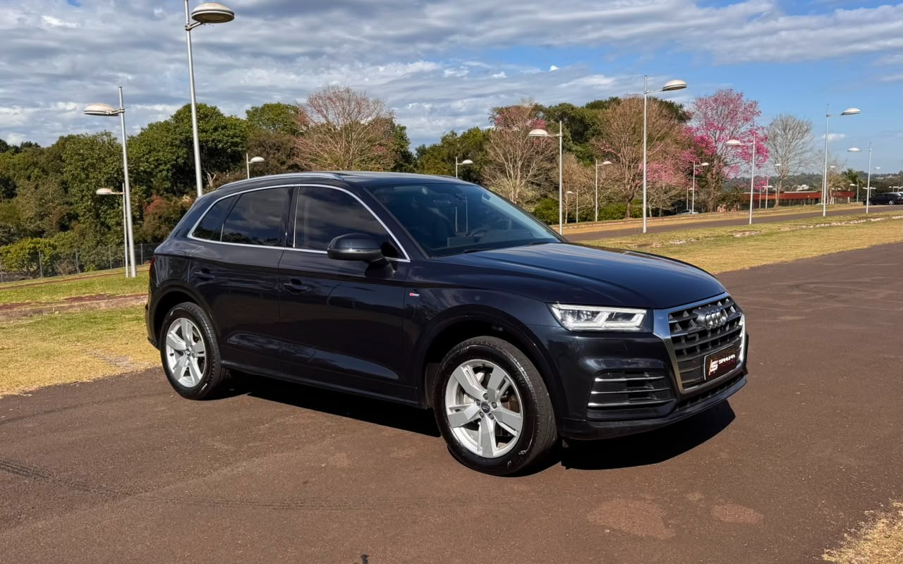Audi Q5 2020 Azul — foto 1 de 3