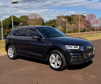 Audi Q5 2020 Azul — foto 1 de 3