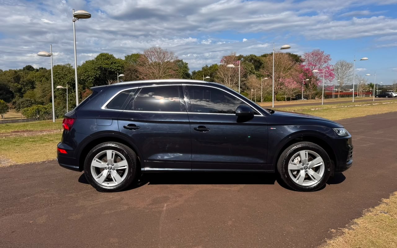 imagem-https://www.socarrao.com.br/sc-vehicle-images-prod/2779362/1784655969660-V2hhdHNBcHAgSW1hZ2UgMjAyNi0wNy0yMSBhdCAxNC4yNS4xMCAoMikuanBlZw.jpeg