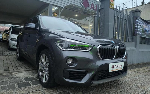imagem-https://www.socarrao.com.br/sc-vehicle-images-prod/2779398/1788295362992-8138986_0_B_20e1598814.jpeg