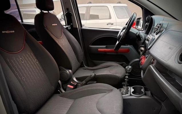 imagem-https://www.socarrao.com.br/sc-vehicle-images-prod/2779432/1790625281794-8271794_13_B_b43b04ab7b.jpeg