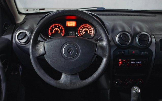 imagem-https://www.socarrao.com.br/sc-vehicle-images-prod/2779516/1784727676002-47900f6f-ca98-4d1c-956a-8b43a49e967e.jpg