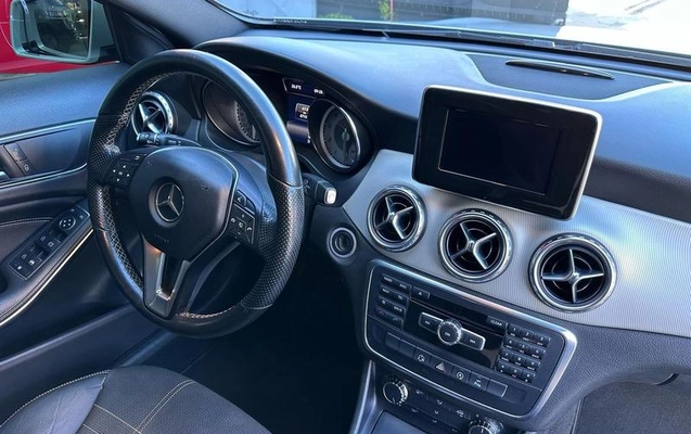 imagem-https://www.socarrao.com.br/sc-vehicle-images-prod/2779619/1790686975454-7051141_2_B_fe30bdfcdb.jpeg