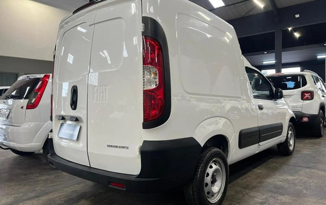 imagem-https://www.socarrao.com.br/sc-vehicle-images-prod/2779785/1785107217481-8265045_3_B_99824b249e.jpeg