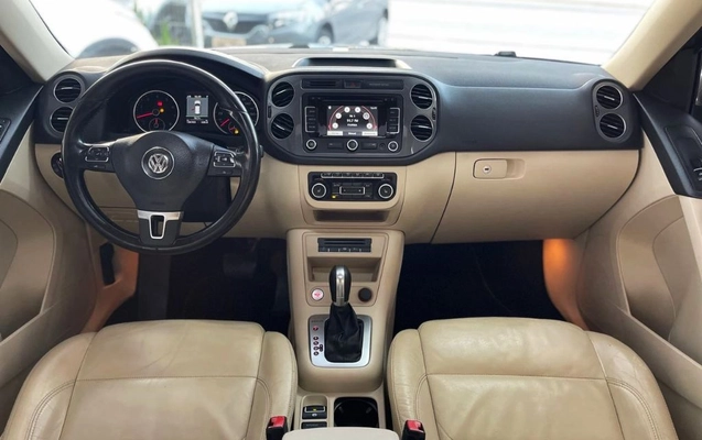 imagem-https://www.socarrao.com.br/sc-vehicle-images-prod/2779889/1789652531267-gb-b0ef250.jpeg