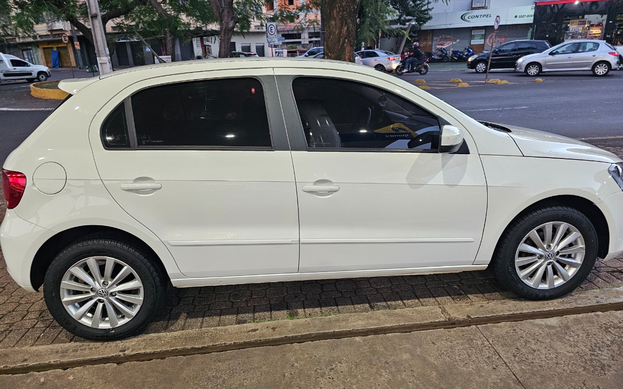 imagem-https://www.socarrao.com.br/sc-vehicle-images-prod/2779896/1784659733555-MjAyNjA3MTZfMTc1NzU1LmpwZw.jpg