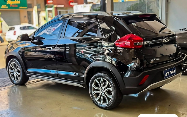 imagem-https://www.socarrao.com.br/sc-vehicle-images-prod/2779924/1785257850435-7128ee58-0d5d-46d4-8e91-affb193cd244.jpg