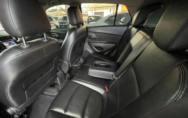 imagem-https://www.socarrao.com.br/sc-vehicle-images-prod/2779967/1784659104318-gb-e0b42de.jpeg