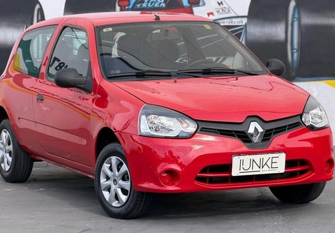Renault Clio 2016 Vermelho — foto 1 de 3
