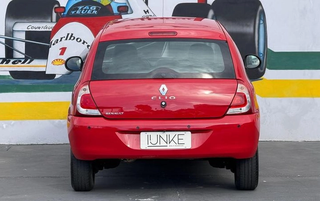 imagem-https://www.socarrao.com.br/sc-vehicle-images-prod/2780124/1788894217335-8248478_2_B_6f8dad9489.jpeg