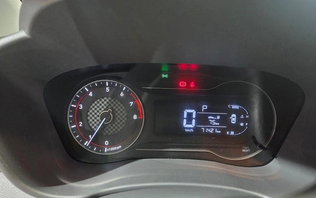 imagem-https://www.socarrao.com.br/sc-vehicle-images-prod/2780356/1788634856758-8301528_12_B_9abbc37cd2.jpeg