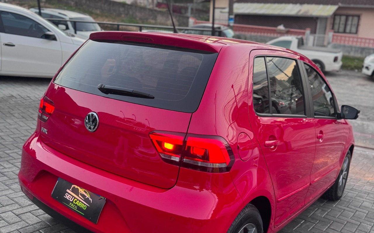 imagem-https://www.socarrao.com.br/sc-vehicle-images-prod/2780368/1784661143260-SU1HLTIwMjYwNzIxLVdBMDA5Ni5qcGc.jpg