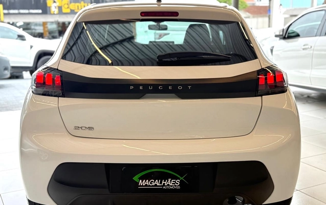 imagem-https://www.socarrao.com.br/sc-vehicle-images-prod/2780389/1789414141473-8fa5787b591b49e5a78a59a631fb5be8_1784658090843.jpg