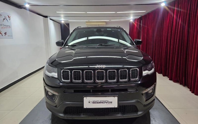 imagem-https://www.socarrao.com.br/sc-vehicle-images-prod/2780405/1788634903761-8301573_3_B_c5836891fd.jpeg