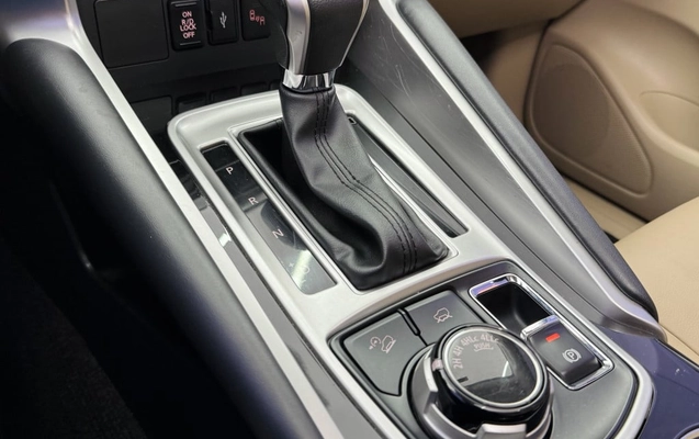 imagem-https://www.socarrao.com.br/sc-vehicle-images-prod/2780559/1790172576671-vehicle_image_1784660356_7016b977114bd140a128860a66974f31.jpeg