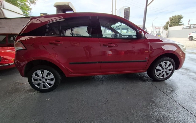 imagem-https://www.socarrao.com.br/sc-vehicle-images-prod/2780661/1784839051043-vehicle_image_1784660649_385dcf5f888c55d58de8ff138e0bf316.jpeg