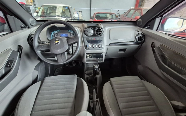 imagem-https://www.socarrao.com.br/sc-vehicle-images-prod/2780661/1784839051050-vehicle_image_1784660681_b0940f1212b599f1844653325667e6d4.jpeg