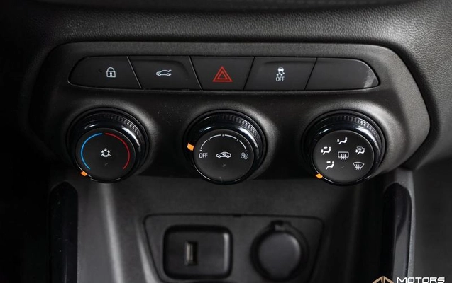 imagem-https://www.socarrao.com.br/sc-vehicle-images-prod/2780706/1790946542548-8299212_5_B_53b17207e0.jpeg