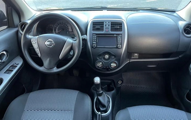 imagem-https://www.socarrao.com.br/sc-vehicle-images-prod/2780889/1787078632185-8294183_12_B_0588f543c7.jpeg