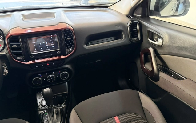 imagem-https://www.socarrao.com.br/sc-vehicle-images-prod/2780931/1788983966071-c53621412e4c4d1ab119ab5547ed02d2_1788982900917.jpg