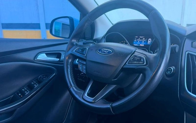 imagem-https://www.socarrao.com.br/sc-vehicle-images-prod/2780944/1787339042985-8301056_12_B_8dcd33f231.jpeg
