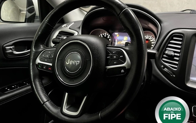 imagem-https://www.socarrao.com.br/sc-vehicle-images-prod/2780989/1788287008320-c76bc0f4-faef-4187-a9fd-4c8dbfe14a01.jpg