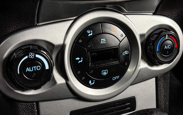 imagem-https://www.socarrao.com.br/sc-vehicle-images-prod/2781010/1784665722626-6fe13ac097f94bf0b32205b99790949b_1784640779764.jpg