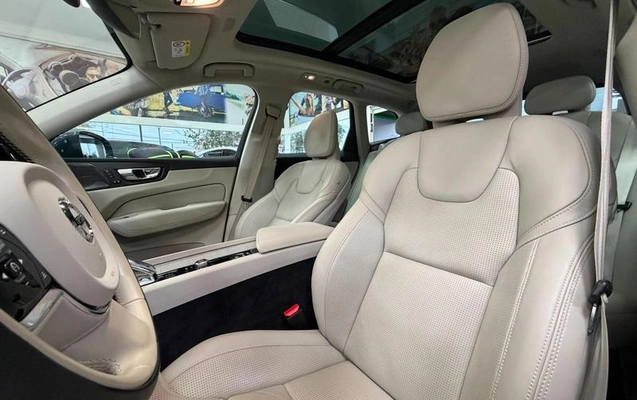 imagem-https://www.socarrao.com.br/sc-vehicle-images-prod/2781088/1788456119275-8302143_13_B_d37e081180.jpeg