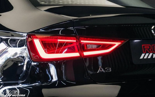 imagem-https://www.socarrao.com.br/sc-vehicle-images-prod/2781100/1790952593207-8276873_13_B_8e395a6699.jpeg