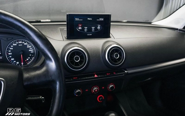 imagem-https://www.socarrao.com.br/sc-vehicle-images-prod/2781100/1790952593210-8276873_0_B_074e70b580.jpeg