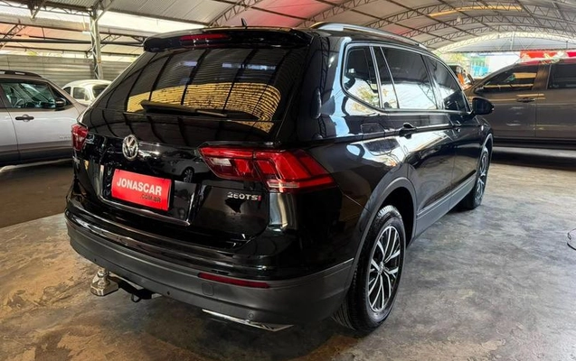 imagem-https://www.socarrao.com.br/sc-vehicle-images-prod/2781122/1788976035320-8302124_11_B_c8693dce8f.jpeg