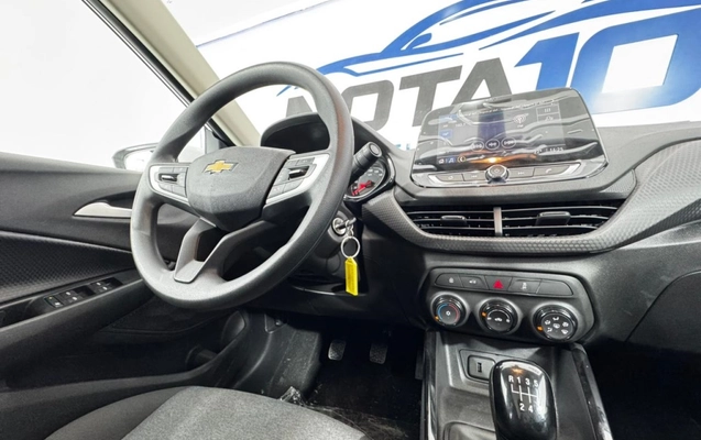 imagem-https://www.socarrao.com.br/sc-vehicle-images-prod/2781125/1784666074647-2_045734.jpg