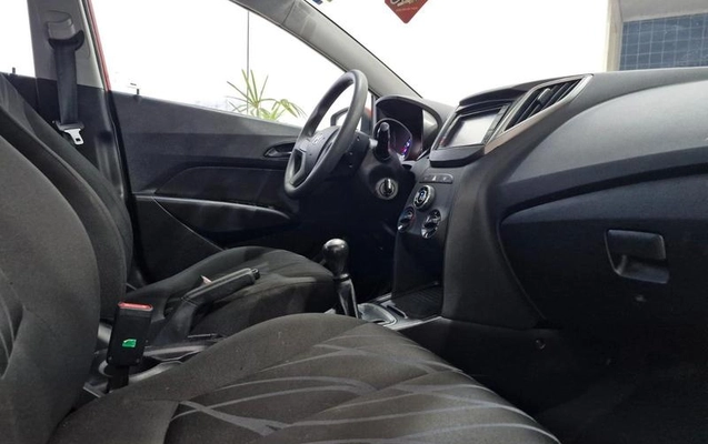 imagem-https://www.socarrao.com.br/sc-vehicle-images-prod/2781163/1784666243518-8194332_2_B_9df856c6cd.jpeg