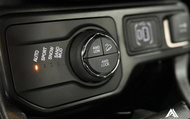 imagem-https://www.socarrao.com.br/sc-vehicle-images-prod/2781191/1790003527220-8298897_5_B_3e888f9ef7.jpeg