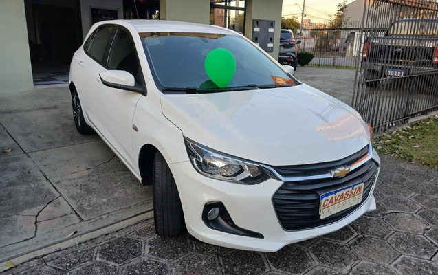 imagem-https://www.socarrao.com.br/sc-vehicle-images-prod/2781193/1784666451654-MTc4NDY2NTczNTQ1MDM1MDI2Nzg2NjM1NDQ4OTQwMTAuanBn.jpg