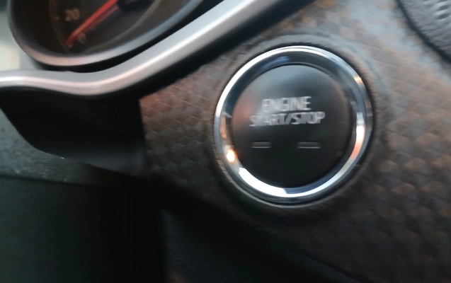 imagem-https://www.socarrao.com.br/sc-vehicle-images-prod/2781193/1784666454194-MTc4NDY2NjM2OTMwNjYyMjk2MTA0NTcxMDMxNjg5NzUuanBn.jpg