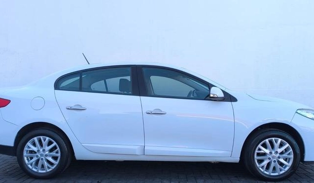 imagem-https://www.socarrao.com.br/sc-vehicle-images-prod/2781289/1787938814943-8221017_1_B_ab152eb76b.jpeg