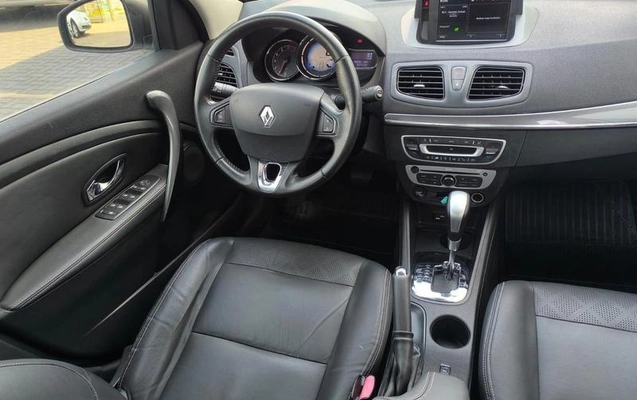 imagem-https://www.socarrao.com.br/sc-vehicle-images-prod/2781289/1787938814982-8221017_21_B_30ed23bdd4.jpeg