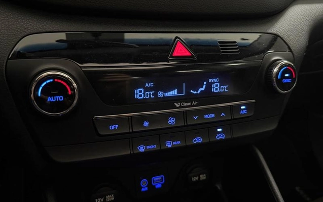 imagem-https://www.socarrao.com.br/sc-vehicle-images-prod/2781566/1787577360797-8302224_13_B_80dba16308.jpeg