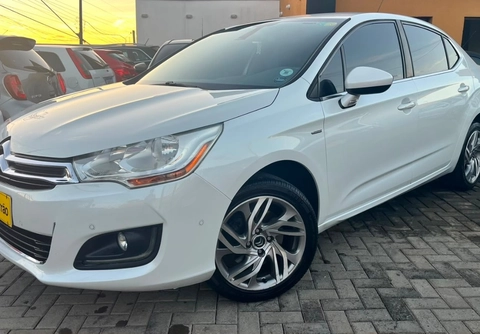 Citroën C4 Lounge 2014 Branco — foto 1 de 3