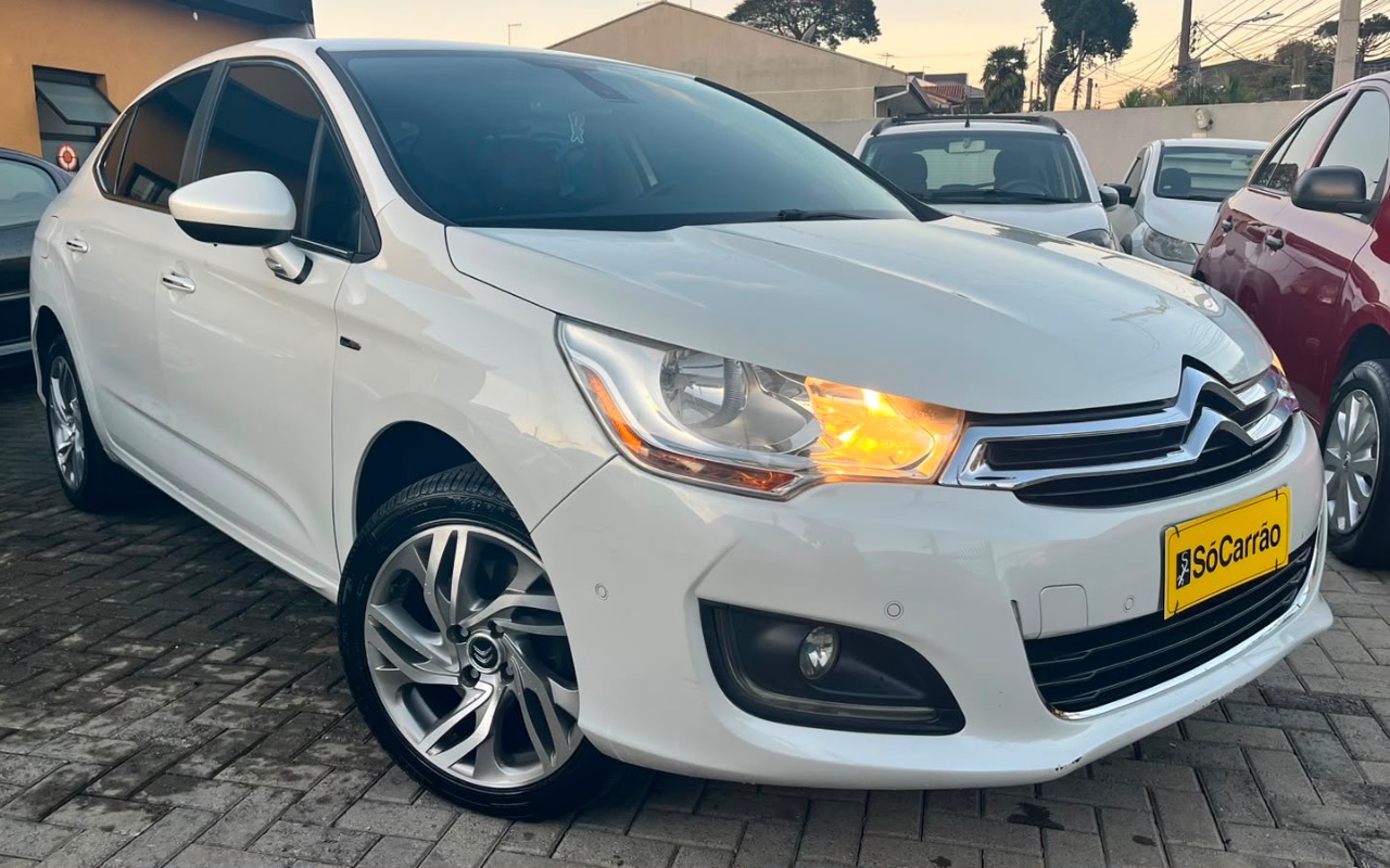imagem-https://www.socarrao.com.br/sc-vehicle-images-prod/2781568/1784667949584-MDcyNTMzMjItZmYxYy00YzZlLTllZmMtODA4MDU1YzNlNDY2LmpwZWc.jpeg