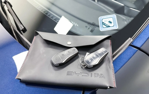 imagem-https://www.socarrao.com.br/sc-vehicle-images-prod/2781660/1789564833819-6f7139e562ca40be9fda3a13066452a1_1784667910915.jpg